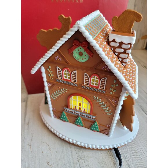 Hallmark deck the gingerbread house animated table top Xmas decor - Picture 6 of 9